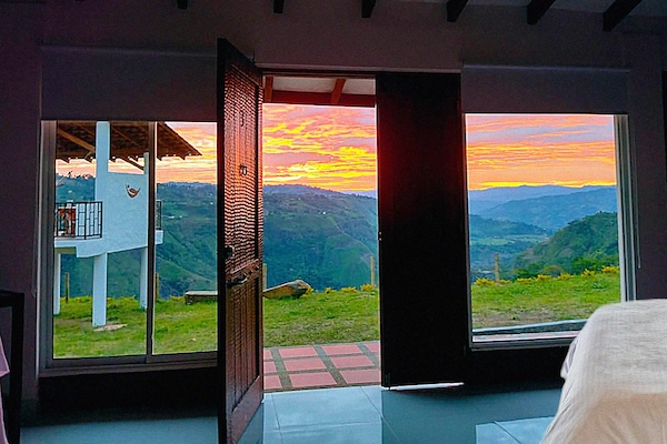 Comfort-værelse til 3 personer - 2 soveværelser - bjergudsigt | Premium-sengetøj, dundyner, senge med topmadrasser, skrivebord