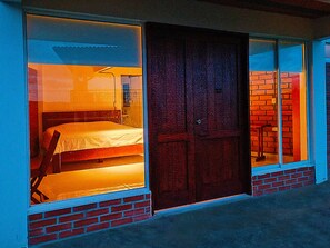 Premium bedding, down duvets, pillow-top beds, desk