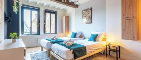 3 bedrooms, WiFi, bed sheets