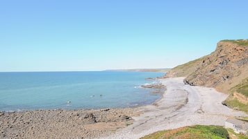 Tæt på stranden