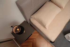 2 habitaciones, tabla de planchar con plancha y wifi gratis 