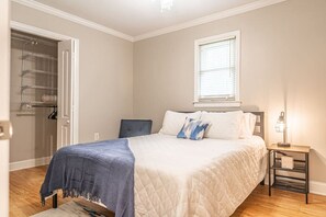 3 chambres, bureau, fer et planche à repasser, Wi-Fi gratuit