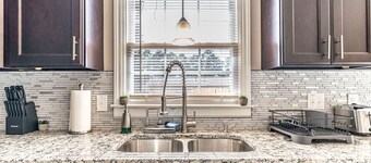 Fayetteville Home Away from Home, Pet Friendly