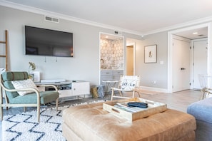 Smart TV, books, offices