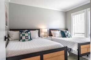 2 bedrooms, desk, iron/ironing board, free WiFi