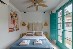 2 chambres, fer et planche à repasser, Wi-Fi gratuit, draps fournis