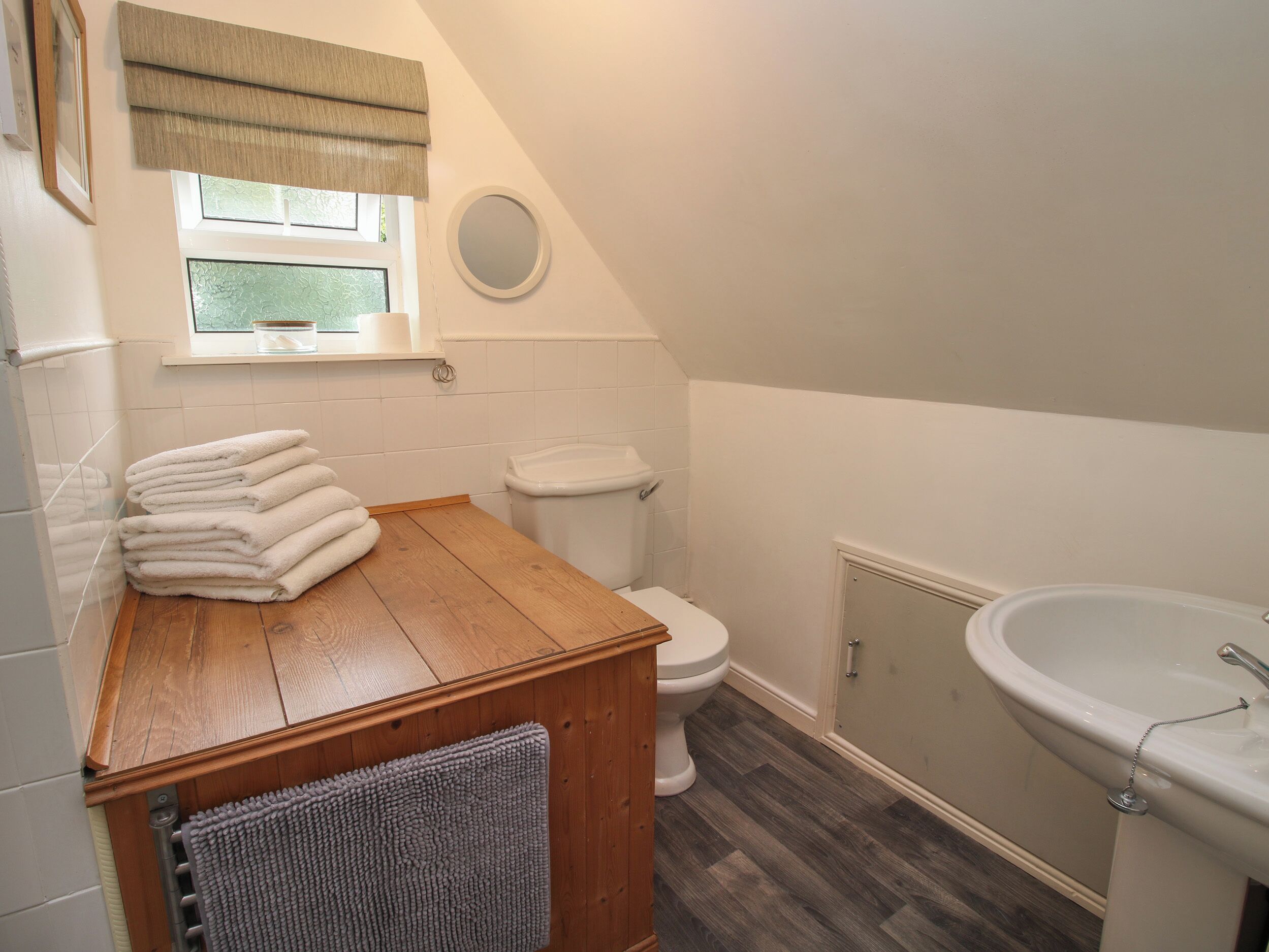 Cottage | Bathroom | Shower