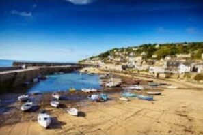 Marina - BeAuTIful and Bright !! town/harbour apartment #1 (Penzance)