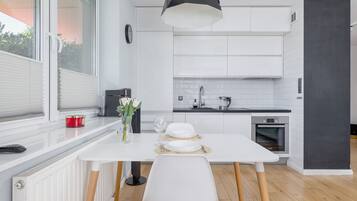 Apartment, 1 Bedroom, Terrace | Private kitchen | Oven, dishwasher, coffee/tea maker, electric kettle