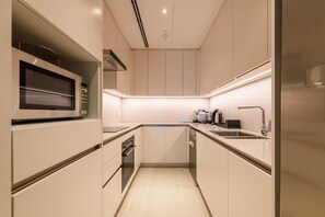 아파트, 흡연 | 2 개의 침실