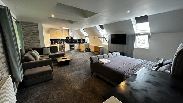 Studio, 1 très grand lit et 1 canapé-lit | Intérieur