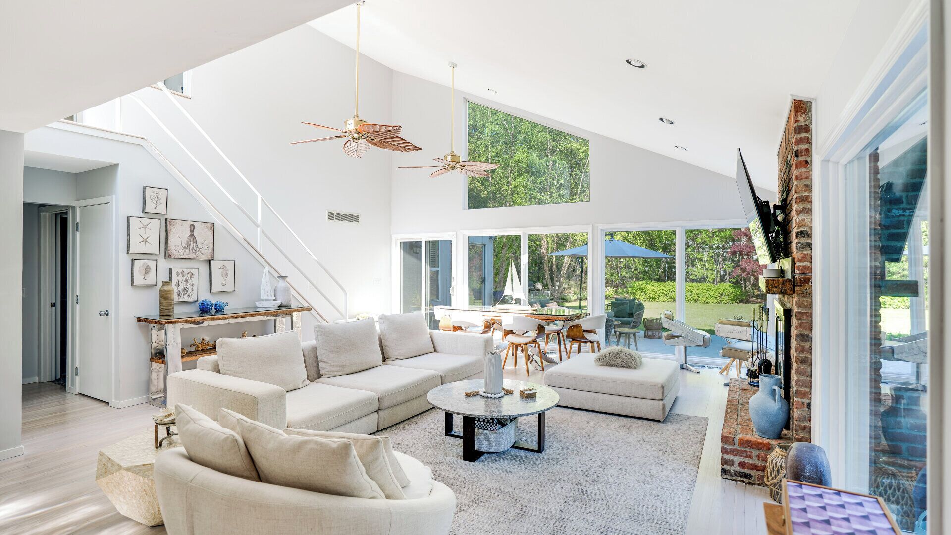 Smart-TV, peis og stereoanlegg