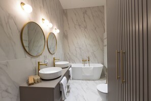 Bathroom - Srebrna Luxury Apartments (Lodz)