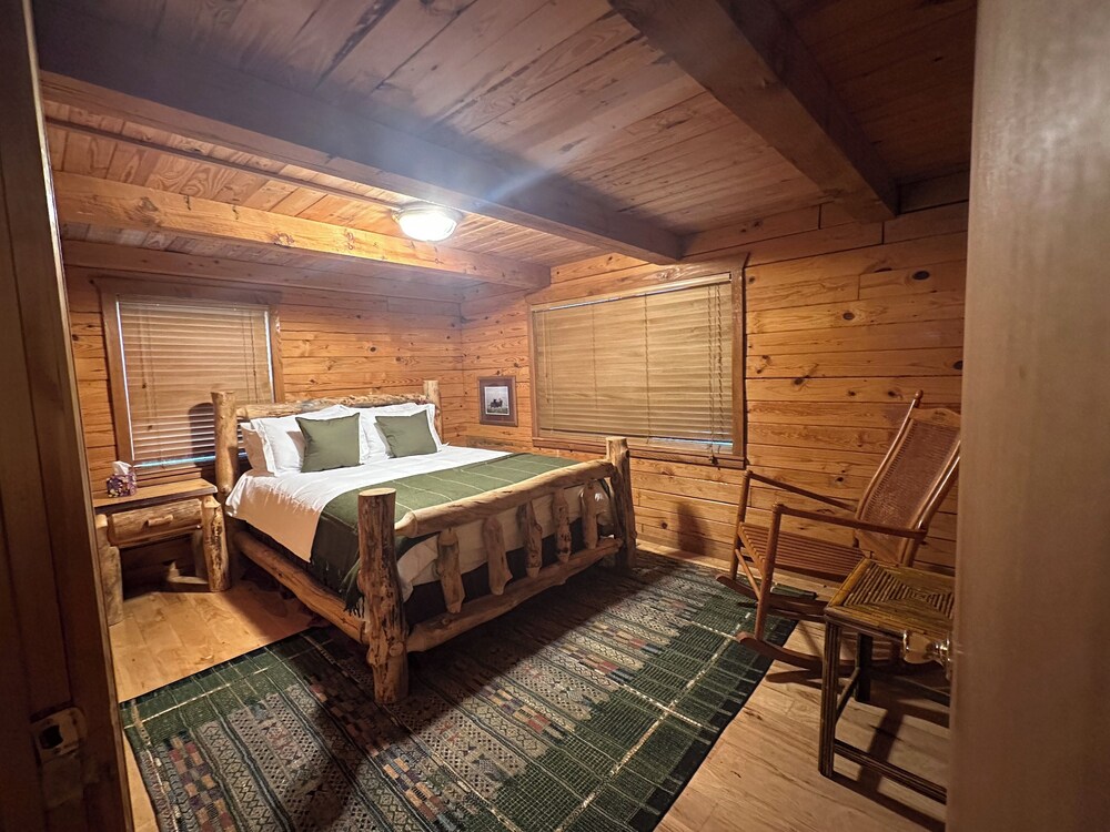 Boxley Valley cabin near Buffalo National River. Ponca Vrbo