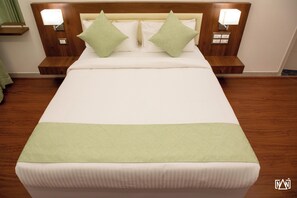 Chambre exécutive | Système d’insonorisation, fer et planche à repasser