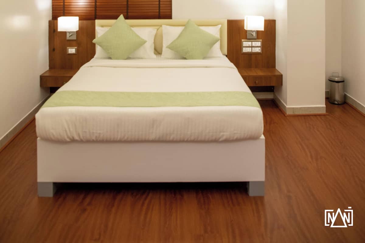 1 bedroom, soundproofing, iron/ironing board, free WiFi