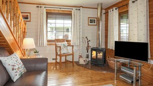 Cottage | Khu phòng khách | Lò sưởi 