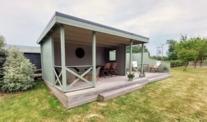 Exterior - Eirianfa (Menai Bridge)