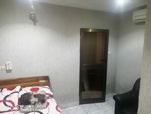 2 soverom, strykejern/-brett, wi-fi og sengetøy