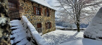 La Maison de Curière en Aveyron sur L'aubrac au Calme en Montagne