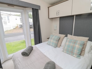 3 bedrooms, individually decorated, individually furnished, free WiFi - Mulberry Lodge (Morpeth)