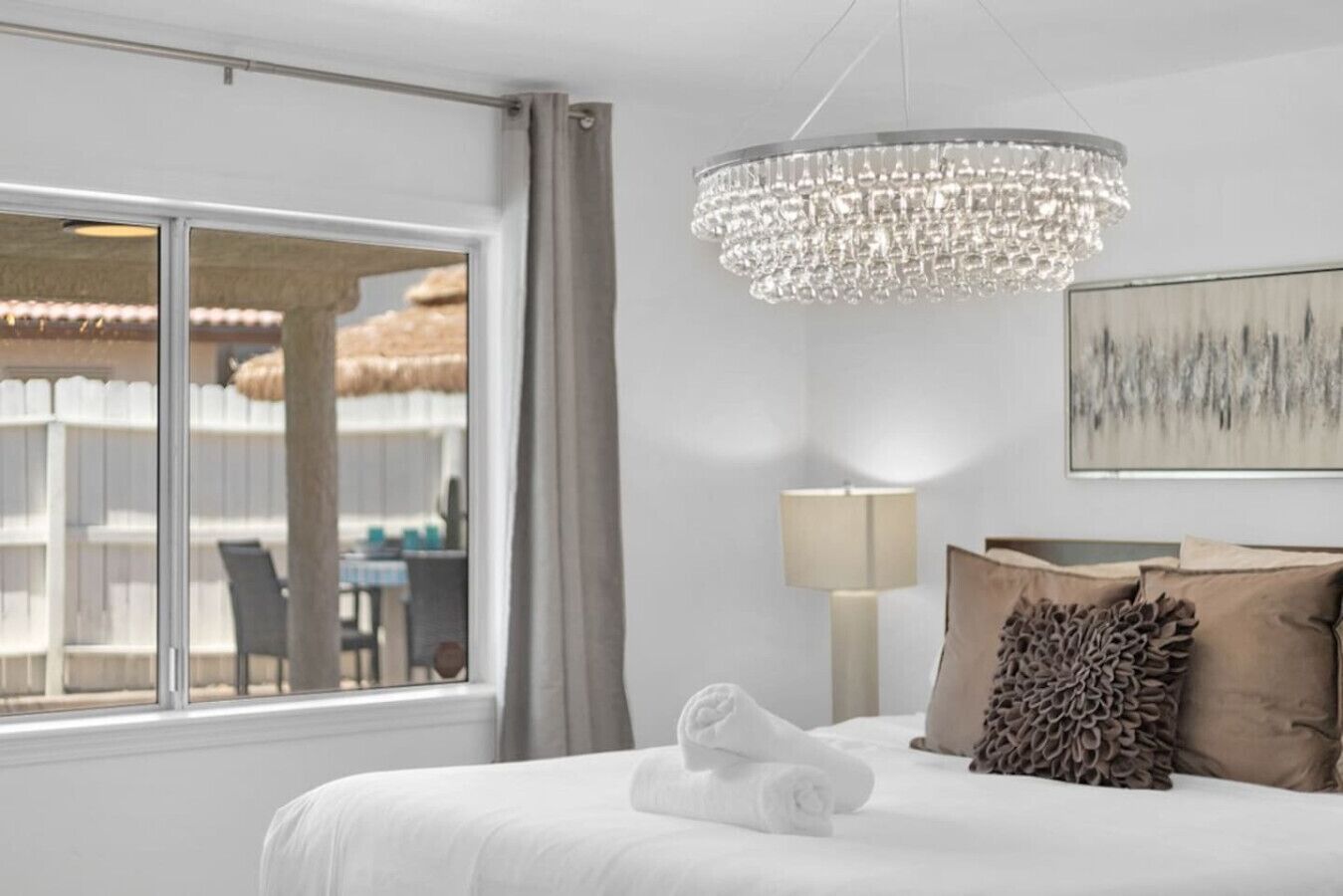 3 bedrooms, desk, iron/ironing board, travel cot