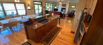 4-bedroom vacation home. On Crystal clear Hagerman Lake, Ottawa National Forest