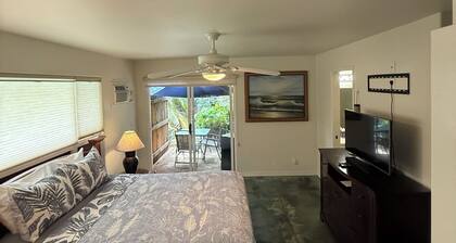 Taro: One of two studios / Secluded pool oasis at Walelia Getaway - South Kaua'i