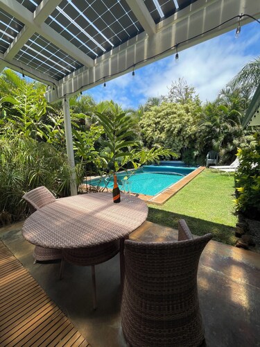 Taro: One of two studios / Secluded pool oasis at Walelia Getaway - South Kaua'i