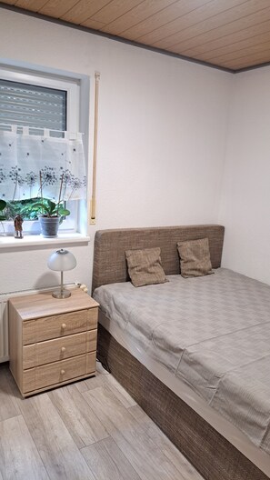 2 chambres, fer et planche Ă repasser, Wi-Fi, draps fournis