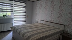 2 Schlafzimmer, Bügeleisen/Bügelbrett, WLAN, Bettwäsche