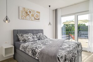 3 bedrooms, Internet