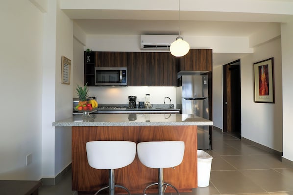Fridge, microwave, oven, stovetop