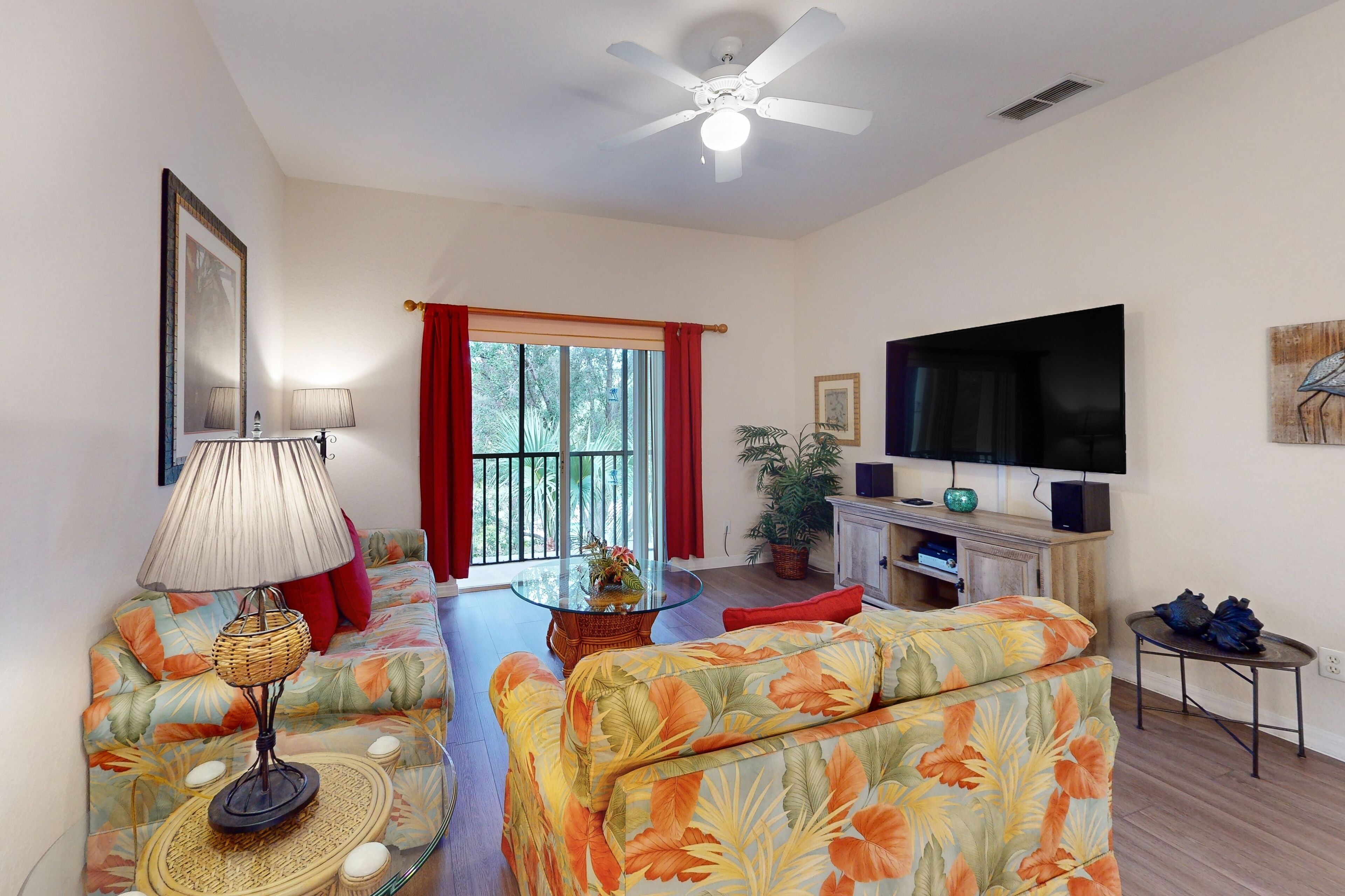 3rd floor condo w/ basketball court, balcony, sauna, tennis court, shared pools