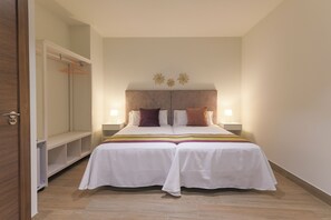 Quarto premier | 1 quarto, cortinas blackout, ferros/tábuas de passar roupa