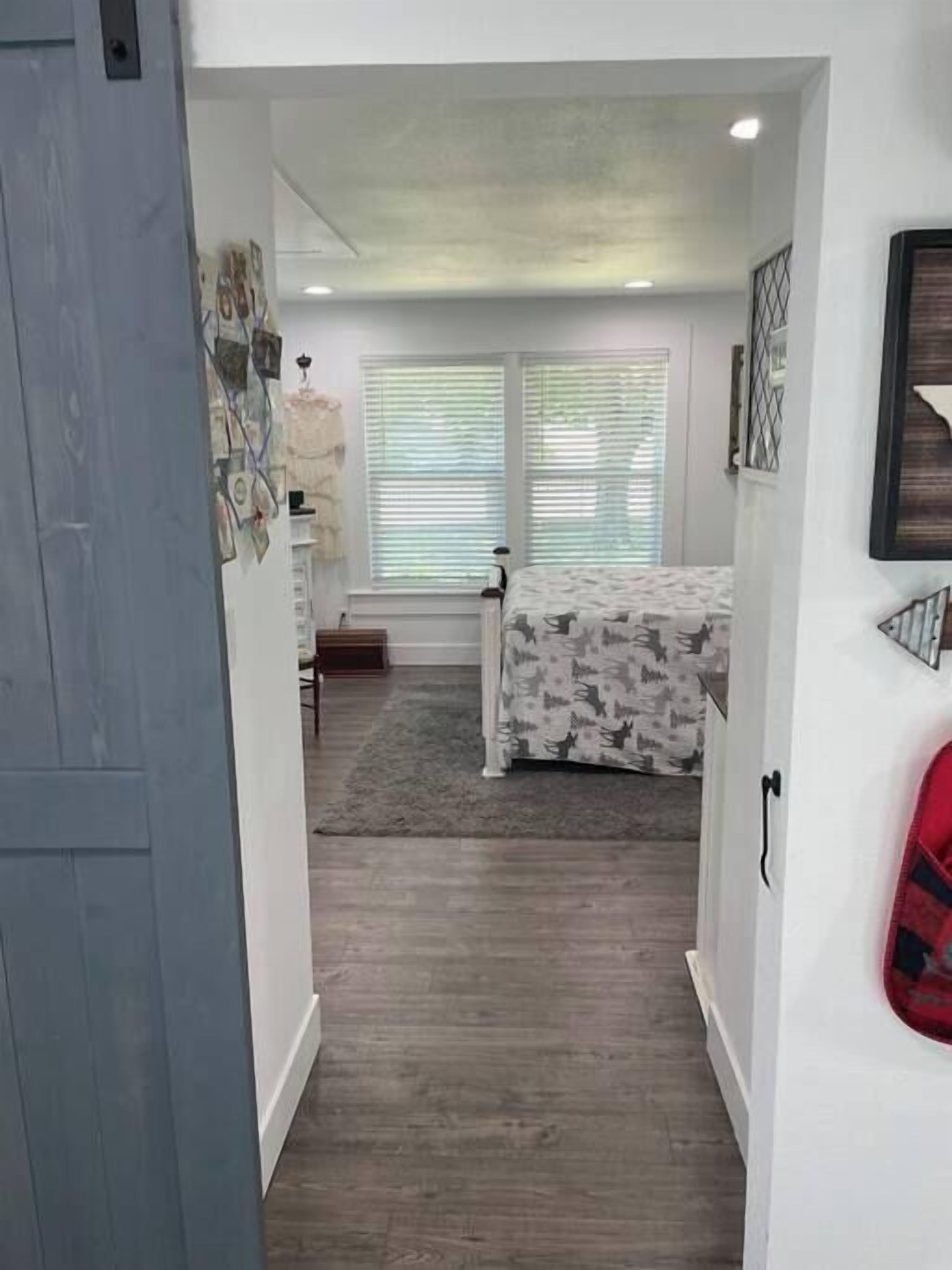 2 chambres, fer et planche à repasser, lit parapluie, Wi-Fi