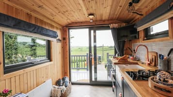Fridge, dishwasher, electric kettle, toaster