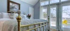 5 Schlafzimmer, Zimmersafe, Schreibtisch, WLAN