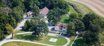 Farm House Central Ohio Near Everheart Wedding venue, Pickwick and MidOhio Race