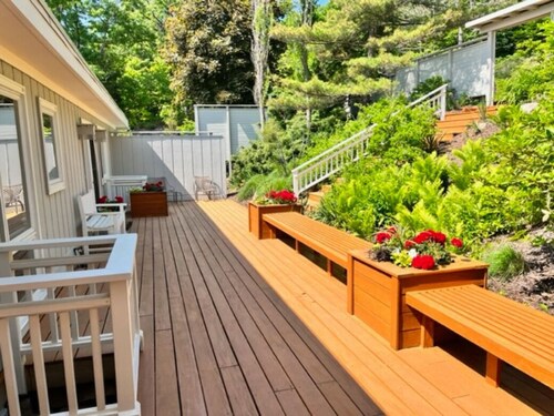 Superbly located beachfront house in Grand Haven! Just minutes from Downtown