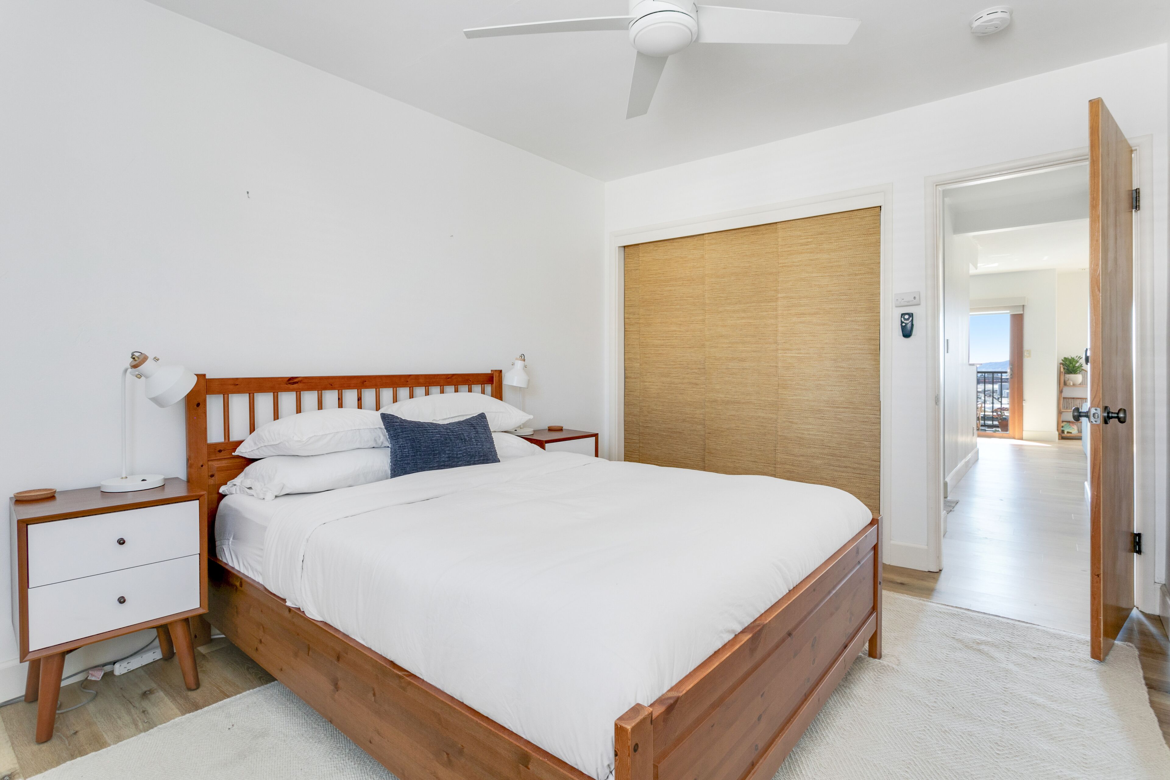 2 dormitorios, tabla de planchar con plancha, wifi gratis y ropa de cama