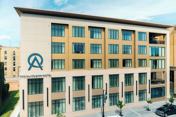 The Olive Ann Hotel, Grand Forks, a Tribute Portfolio Hotel