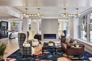 Lobby - The Olive Ann Hotel, Grand Forks, a Tribute Portfolio Hotel (Grand Forks)