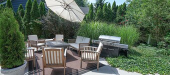 Close to Beaches, Downtown Douglas, & Saugatuck! - Lower Coastal Carriage House