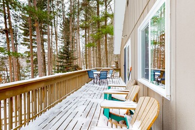 Hillis House  | Lakefront house in Arbor Vitae w/water toys & two kitchens