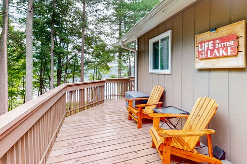 Hillis House  | Lakefront house in Arbor Vitae w/water toys & two kitchens