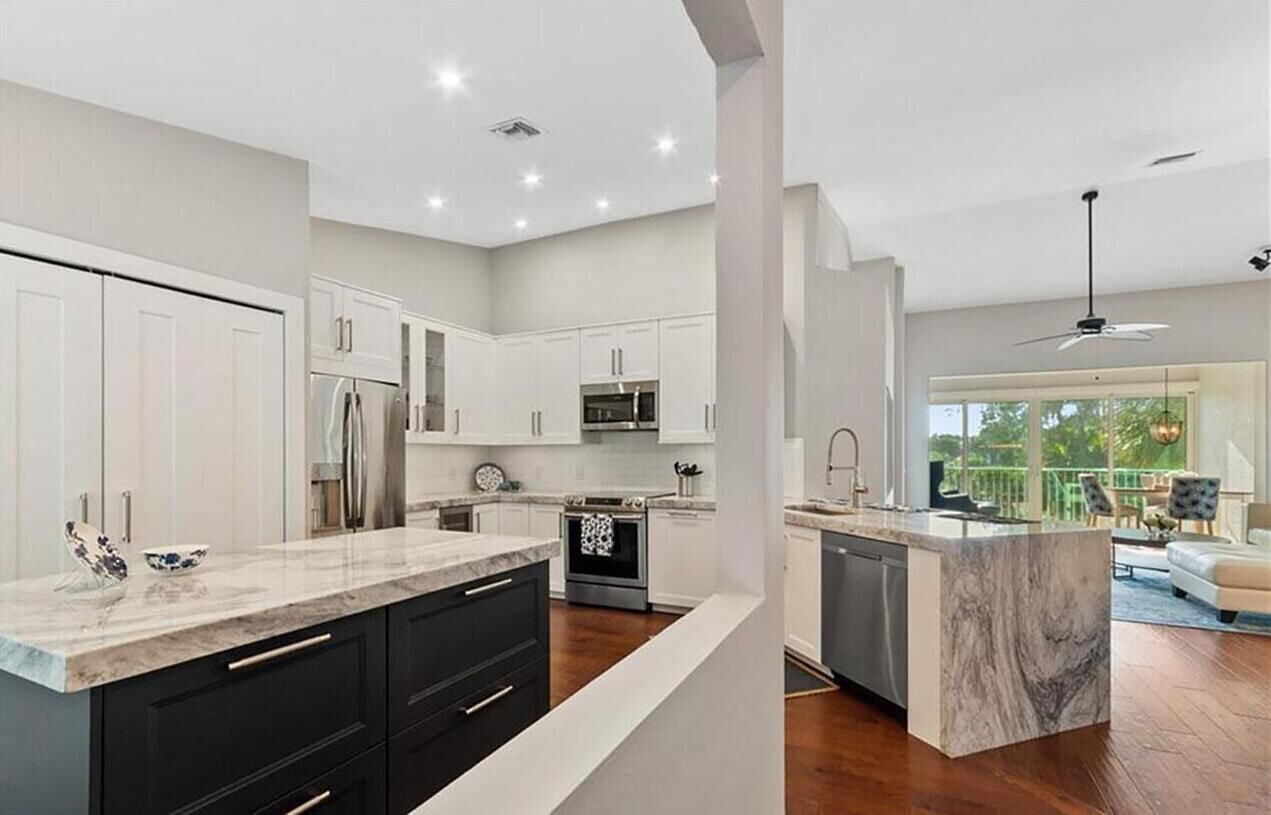 AVAILABLE 2025 SEASON! 2-Bed & 2-Bath Luxury Residence | Golf Bundled