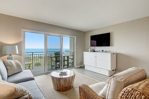 Start Your Day with Oceanfront Magic!