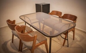 Dining - Cancun Fully Equipped House Pool Gym Cancún
 (Cancún)