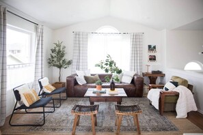 TV connectée, table de tennis de table